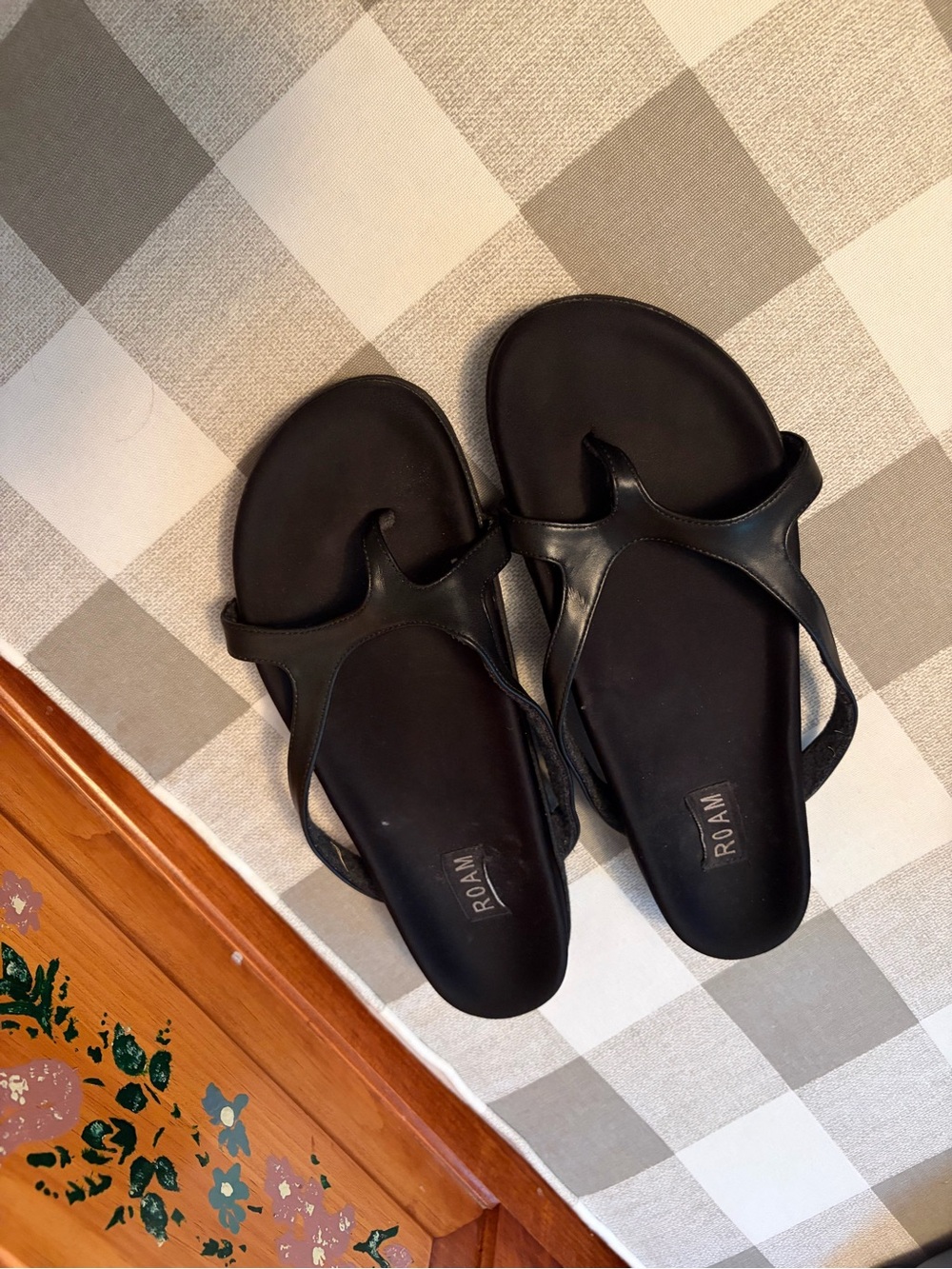 ROAM Black Leather T-Strap Slingback Sandals